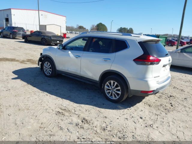 2018 NISSAN ROGUE KNMAT2MV3JP619066 Photo 2