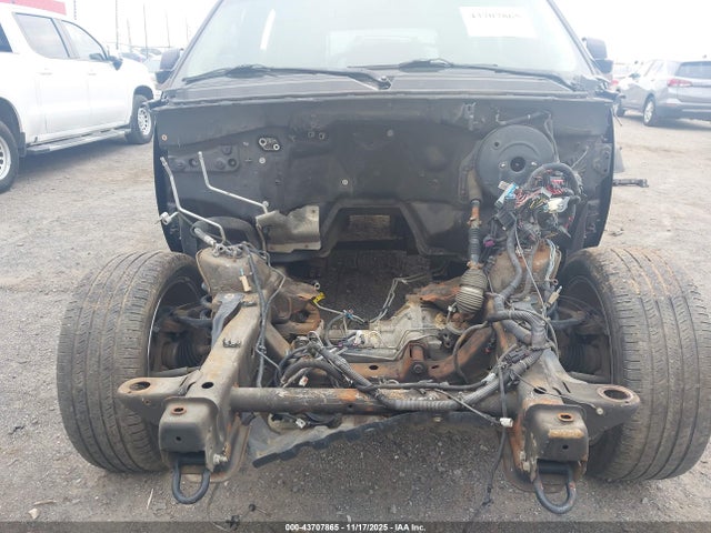 2010 CADILLAC ESCALADE 1GYUKBEF8AR260285 Photo 5