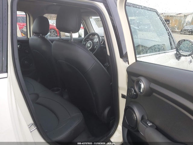 2019 MINI HARDTOP WMWXU1C56K2J01256 Photo 7