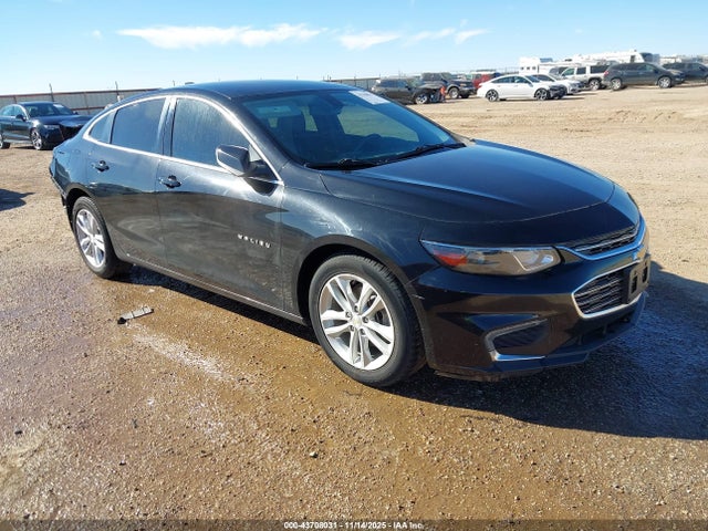 2017 1G1ZE5ST5HF222001 main image