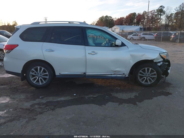 5N1AR2MM7FC615523 Nissan Pathfinder Sl