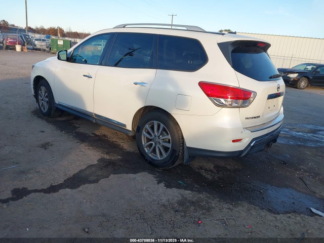 5N1AR2MM7FC615523 Nissan Pathfinder Sl