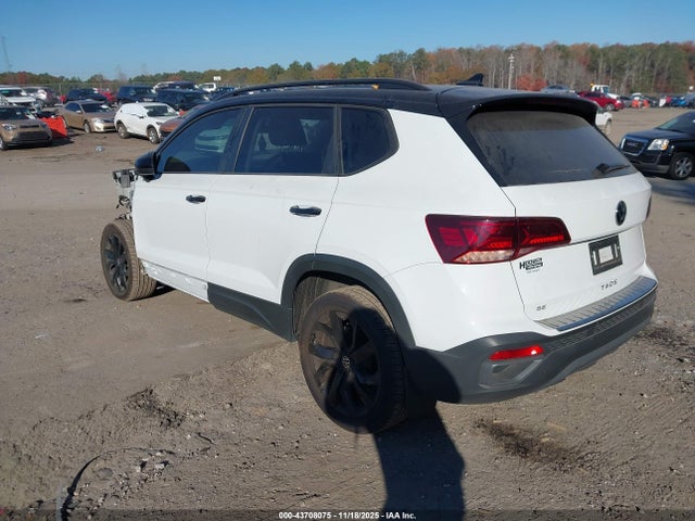 Продаж на аукціоні авто 2024 Volkswagen Taos 1.5t Se Black, vin: 3VVJX7B20RM121405, номер лоту: 43708075