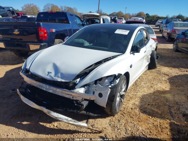 2025 TESLA MODEL 3 5YJ3E1EA3SF067850 Photo 1