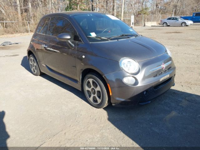 2015 FIAT 500E 3C3CFFGE2FT741282 Photo 0