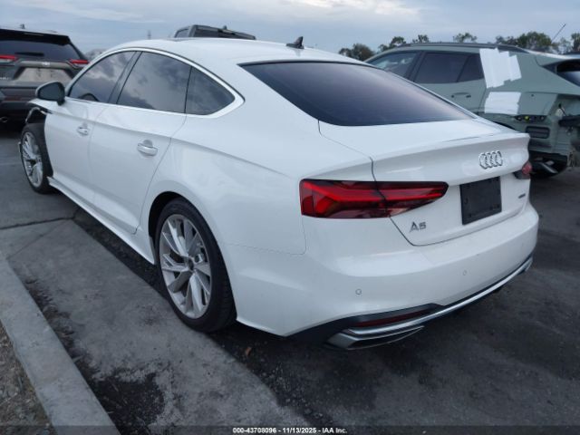 2023 AUDI A5 SPORTBACK WAUCBCF52PA044949 Photo 2
