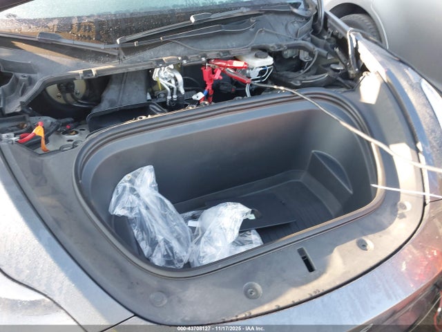 2022 TESLA MODEL Y 7SAYGDEE1NF536249 Photo 9