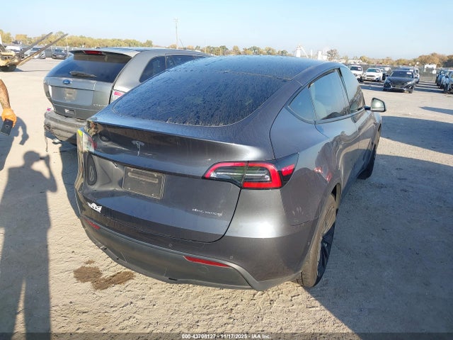 2022 TESLA MODEL Y 7SAYGDEE1NF536249 Photo 3