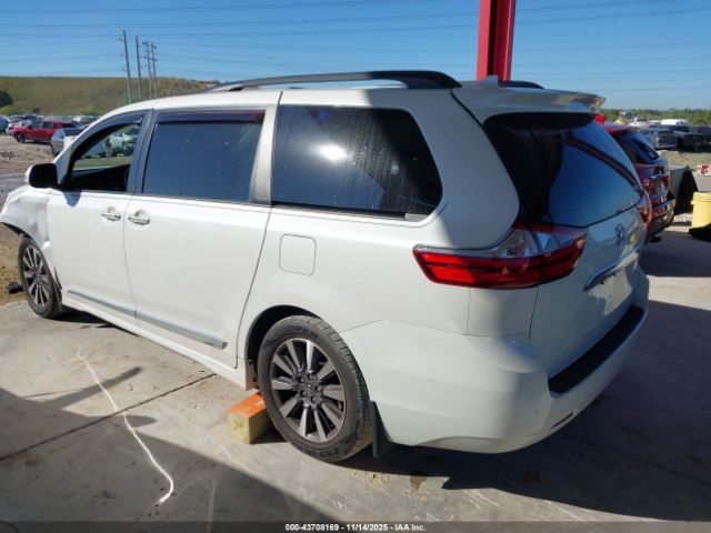 2018 TOYOTA SIENNA 5TDYZ3DC2JS954794 Photo 2