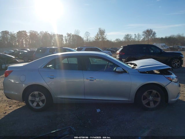 Auction sale of the 2016 Chevrolet Malibu Limited Lt, vin: 1G11C5SA9GF121625, lot number: 43708198