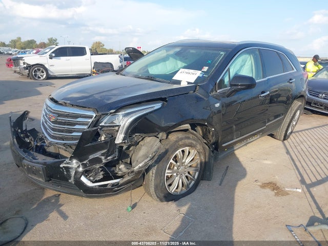 2019 CADILLAC XT5 1GYKNCRS7KZ149790 Photo 1