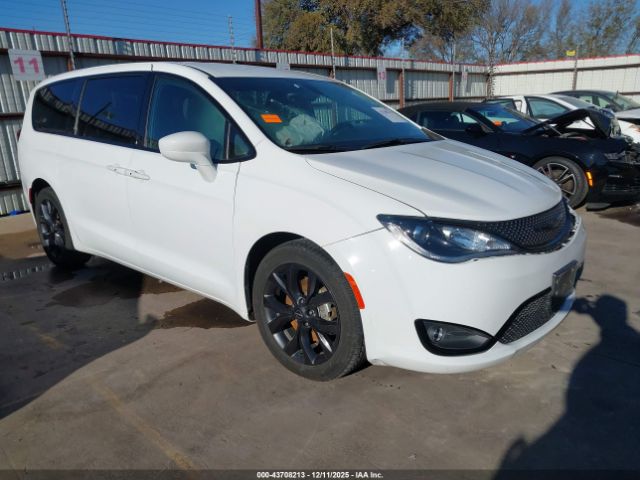 2019 CHRYSLER PACIFICA 2C4RC1FG4KR633201