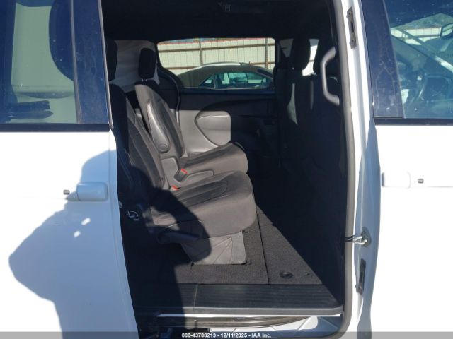 2019 CHRYSLER PACIFICA 2C4RC1FG4KR633201 Photo 7