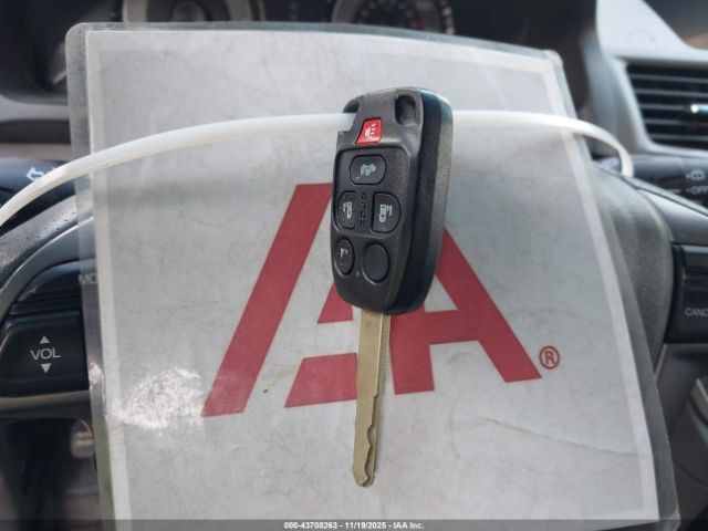 2011 HONDA ODYSSEY 5FNRL5H68BB056583 Photo 10