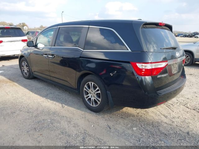 2011 HONDA ODYSSEY 5FNRL5H68BB056583 Photo 2