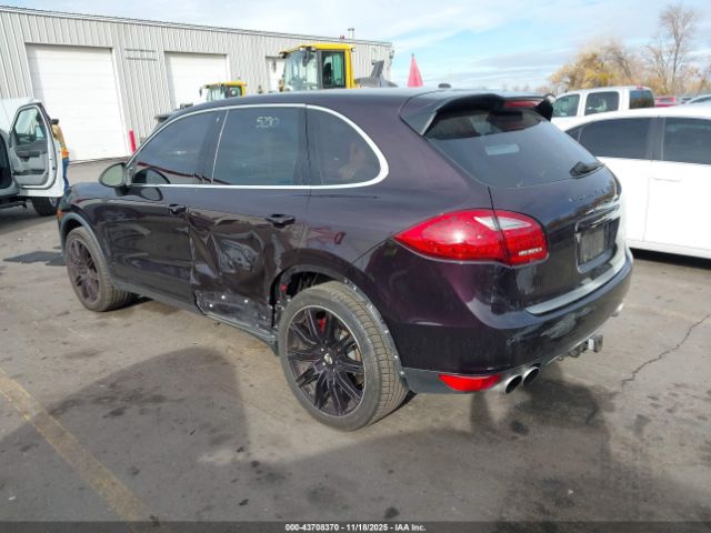 2011 PORSCHE CAYENNE WP1AC2A27BLA87757 Photo 2
