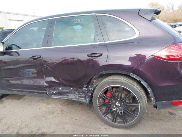 2011 PORSCHE CAYENNE WP1AC2A27BLA87757 Photo 5