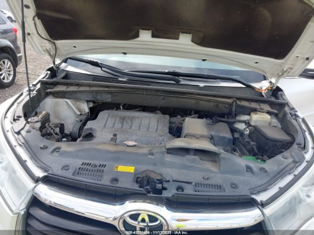 2016 TOYOTA HIGHLANDER 5TDZKRFH9GS129882 Photo 9