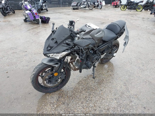 2022 KAWASAKI EX650 ML5EXEN13NDA73425 Photo 1