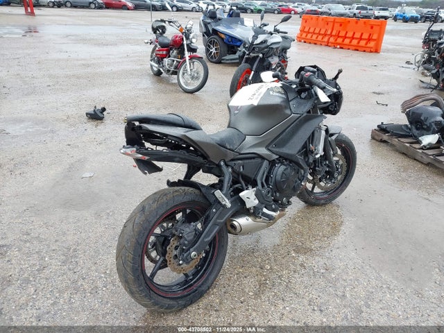 2022 KAWASAKI EX650 ML5EXEN13NDA73425 Photo 3