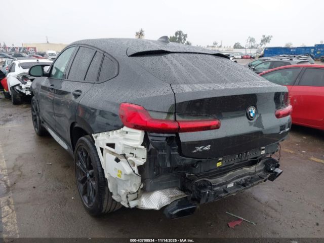 2022 BMW X4 5UX33DT09N9J09596 Photo 2