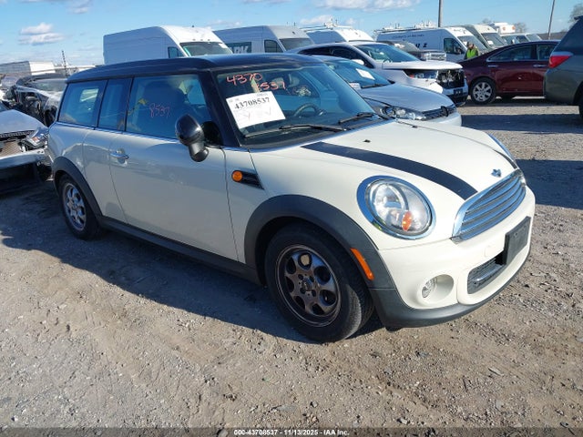 2014 MINI CLUBMAN WMWZF3C50ET491848