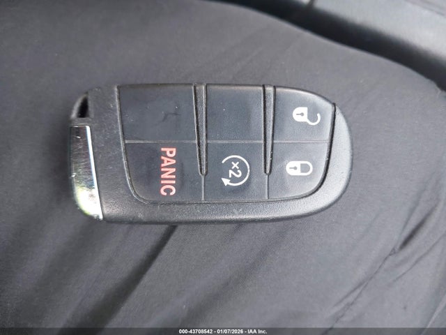 ZACCJBBT9GPC55019 Jeep Renegade Latitude