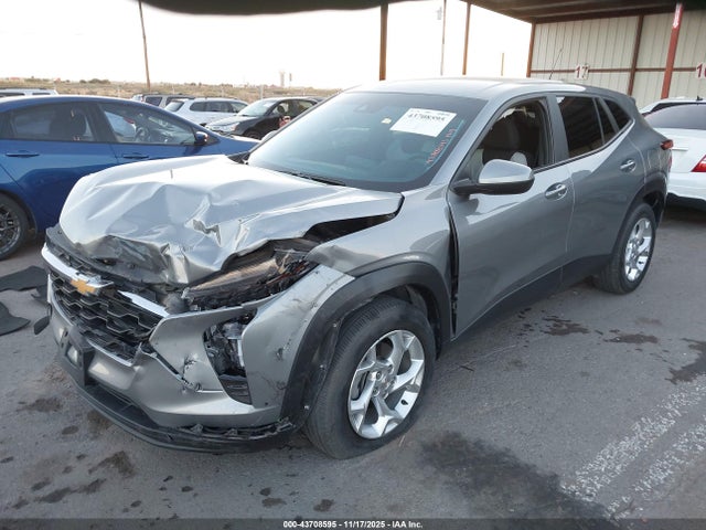 Chevrolet Trax Fwd Sp 2024 KL77LFE27RC201955 Image 2