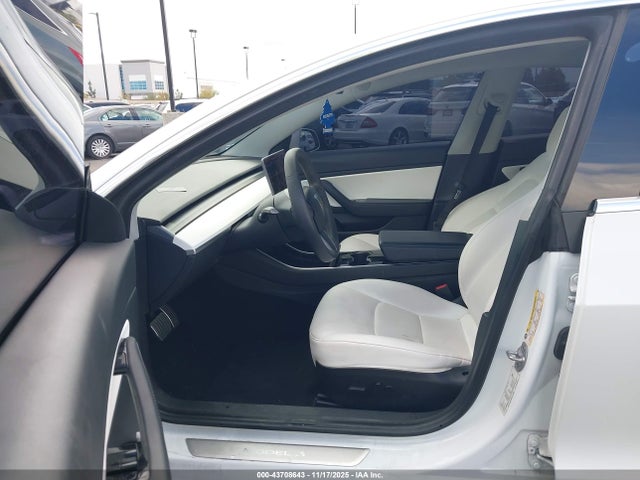 2020 TESLA MODEL 3 5YJ3E1EB5LF713030 Photo 4