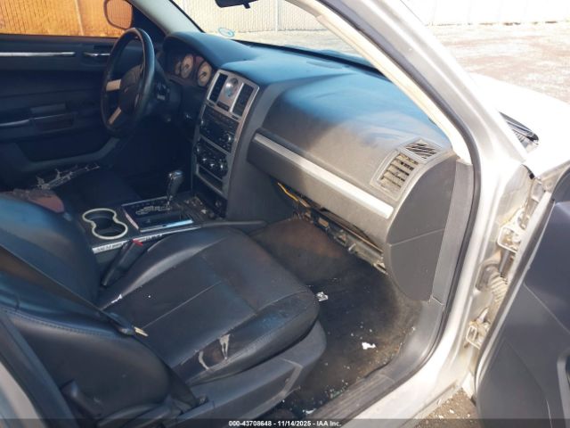 2010 CHRYSLER 300 2C3CA5CV8AH218073 Photo 4