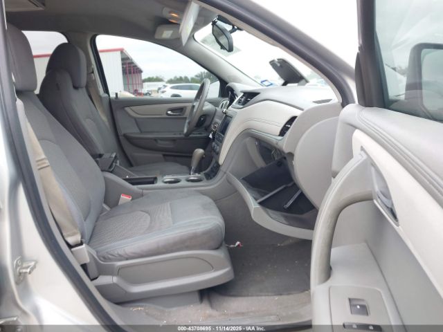 2015 CHEVROLET TRAVERSE 1GNKRFKD6FJ368663 Photo 4