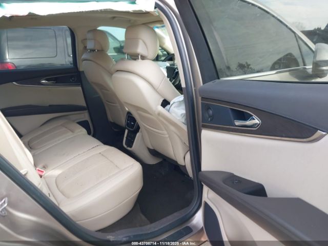 2020 LINCOLN NAUTILUS 2LMPJ6K96LBL14023 Photo 7