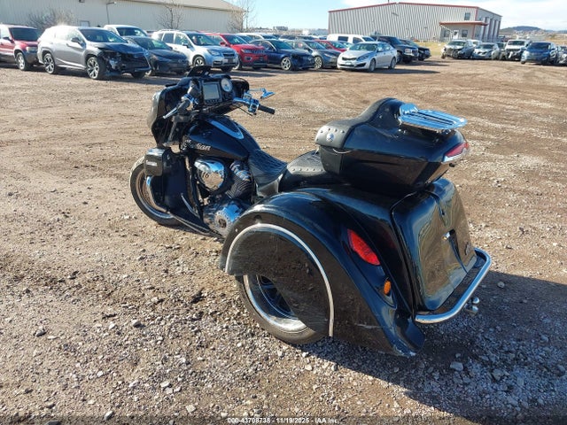 2024 INDIAN MOTORCYCLE CO. ROADMASTER 56KTRABB4R3425962 Photo 2