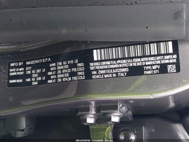 2018 MASERATI LEVANTE ZN661XUL9JX259663 Photo 8