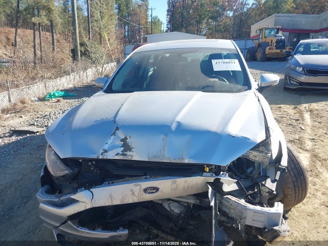 Продажа на аукционе авто 2018 Ford Fusion Se, vin: 3FA6P0HD8JR222791, номер лота: 43708851