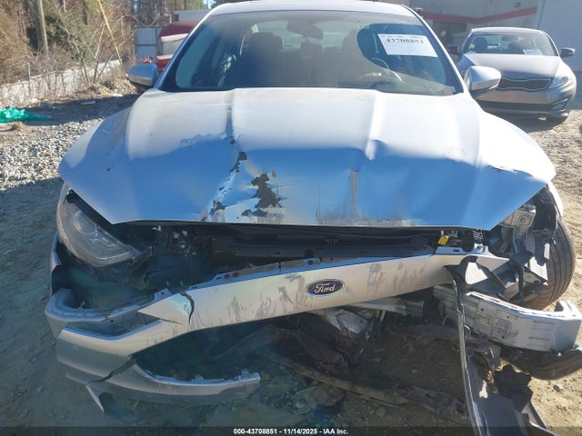 Продажа на аукционе авто 2018 Ford Fusion Se, vin: 3FA6P0HD8JR222791, номер лота: 43708851