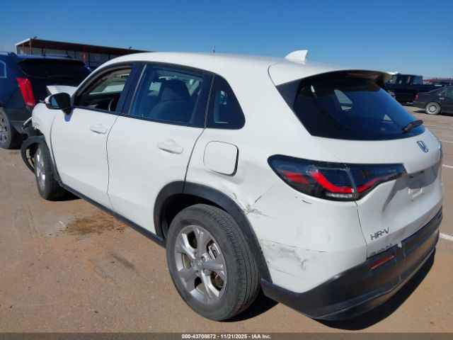2024 HONDA HR-V 3CZRZ2H37RM750877 Photo 2