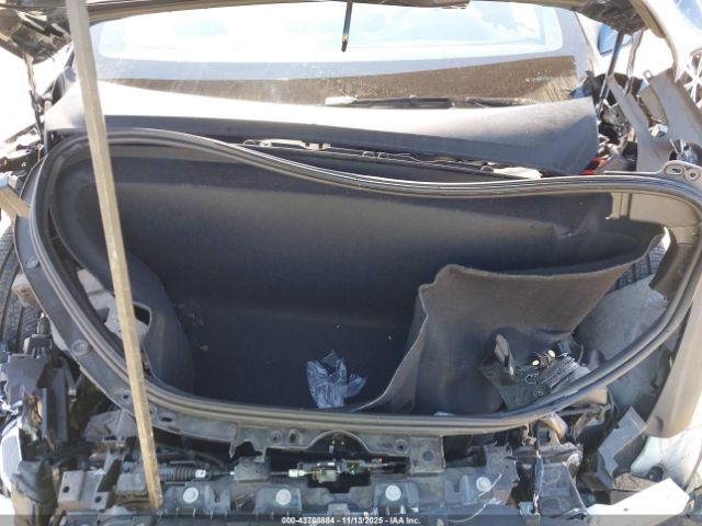 2022 TESLA MODEL X 7SAXCBE50NF329900 Photo 9