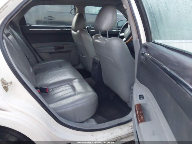 2006 CHRYSLER 300C 2C3KA63H36H141244 Photo 7