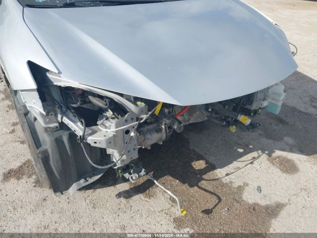 2023 TOYOTA PRIUS JTDACAAU7P3001660 Photo 5