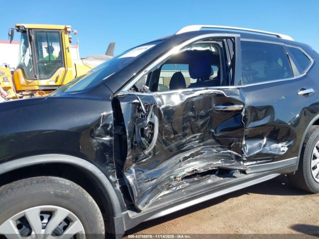 2017 NISSAN ROGUE KNMAT2MV5HP538273 Photo 5