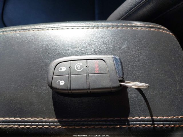 2022 JEEP COMPASS 3C4NJDCB7NT129922 Photo 10