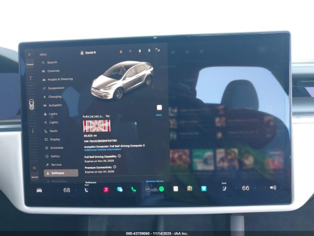 2022 TESLA MODEL X 7SAXCBE68NF331760 Photo 6