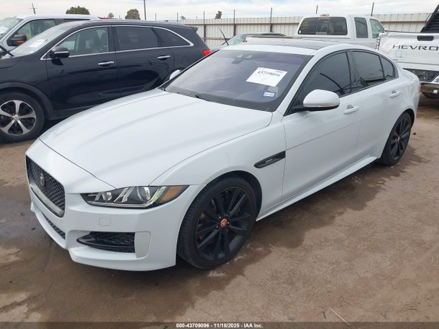 2017 JAGUAR XE SAJAF4BV1HA960003 Photo 1
