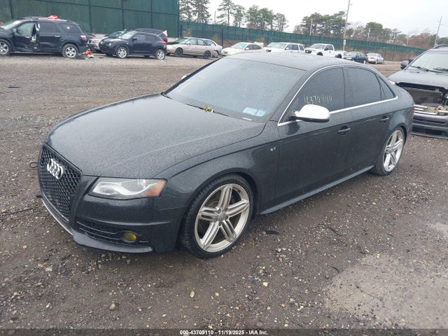 2010 AUDI S4 WAUDGAFL4AA021804 Photo 1