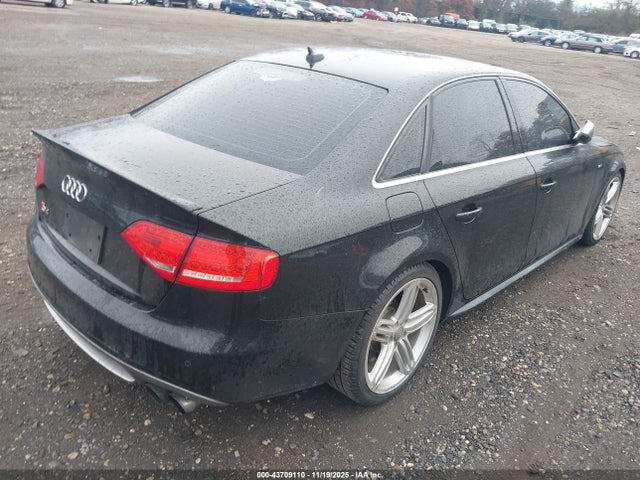 2010 AUDI S4 WAUDGAFL4AA021804 Photo 3