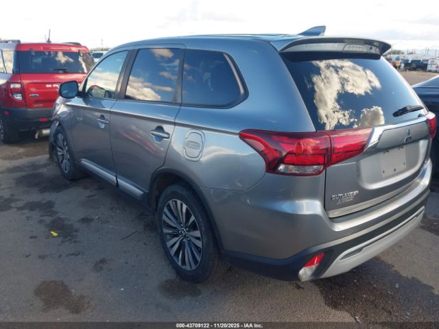 2020 MITSUBISHI OUTLANDER JA4AD3A38LZ004097 Photo 2