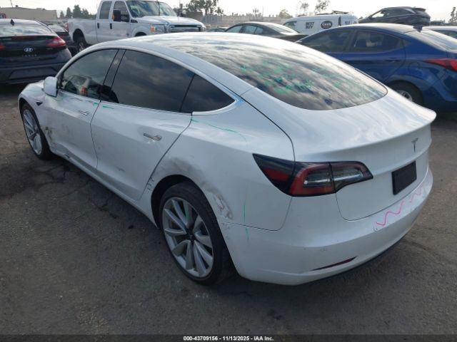 2020 TESLA MODEL 3 5YJ3E1EA1LF645476 Photo 2