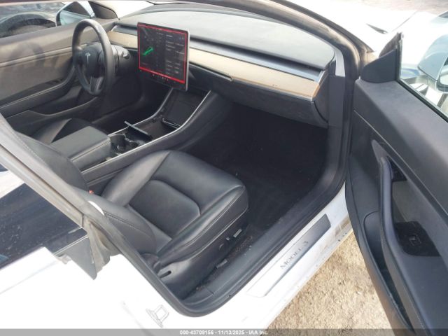 2020 TESLA MODEL 3 5YJ3E1EA1LF645476 Photo 4