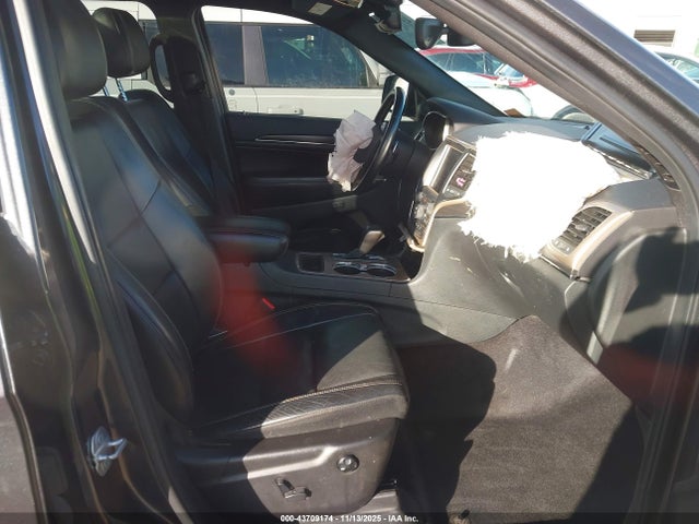 2017 JEEP GRAND CHEROKEE 1C4RJEBG8HC943873 Photo 4